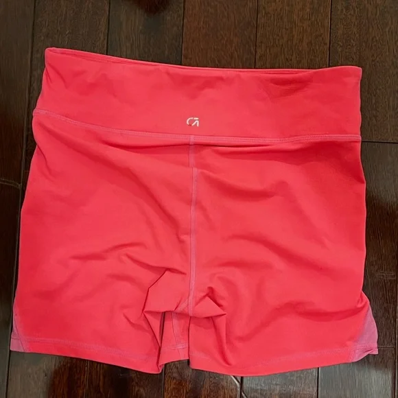 Womens Gap pink Athletic Shorts - Picture 2 of 4